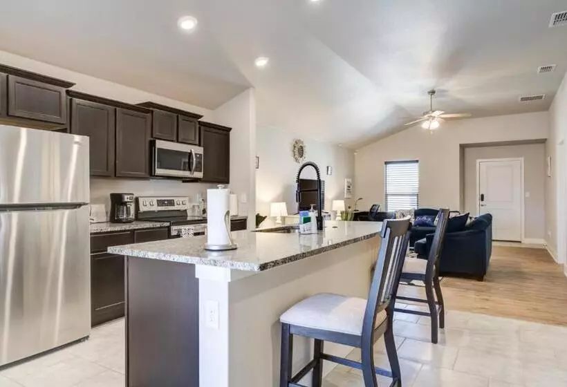 Milano Lodge   Cozy Retreat