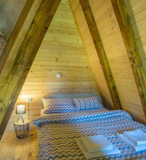 Mountain Houses Emilija