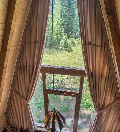Mountain Houses Emilija