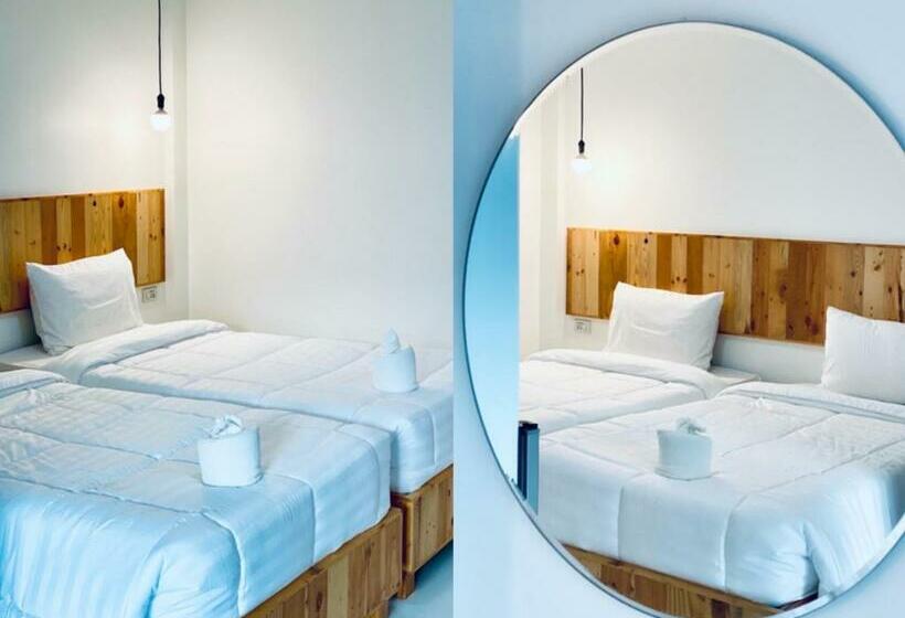 Общежитие Loei Station