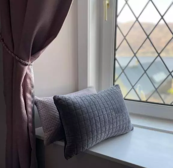 Aamiaismajoitus (B&B) Whinburn Guest House