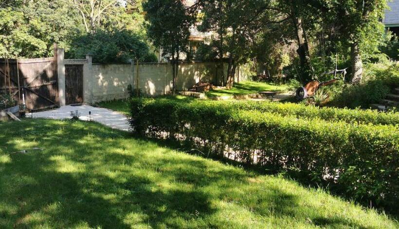 פנסיון ðšñšñ‰ð° ð·ð° ð³ð¾ññ‚ð¸ Satori Bor, ð’ð°ñ€ð½ð°