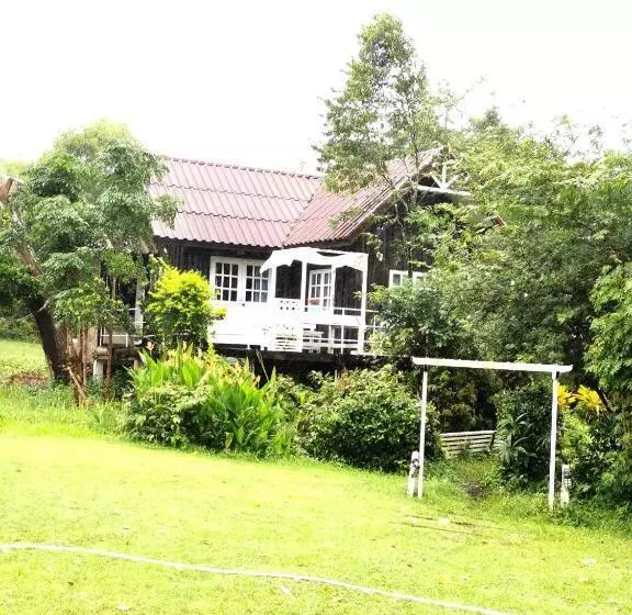 ペンション ไอหมอก ชาเล่ต์