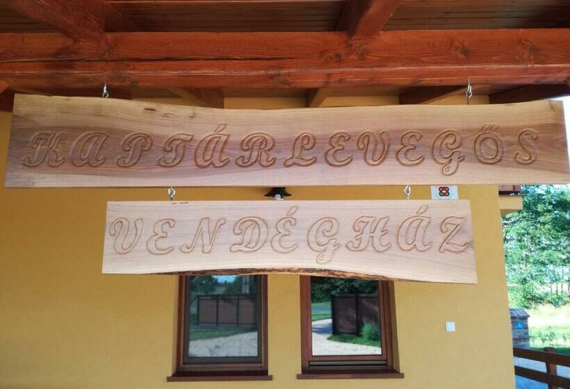 بنسيون Kaptárlevegős Vendégház