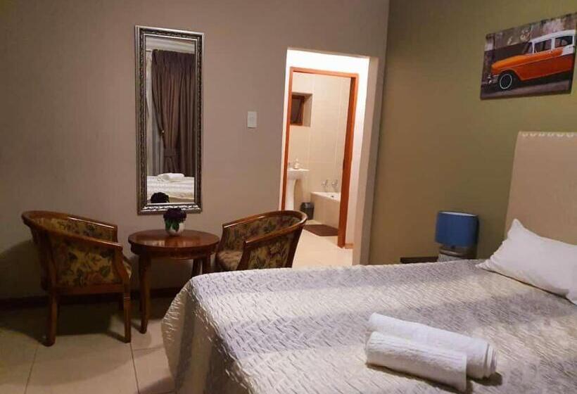 پانسیون Tenacity Guesthouse Riviera Park