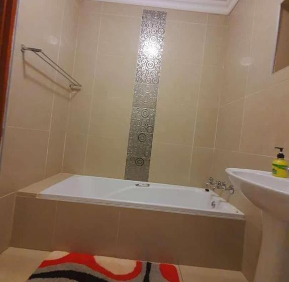 پانسیون Tenacity Guesthouse Riviera Park