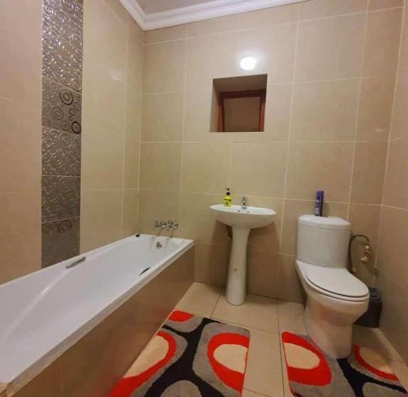 پانسیون Tenacity Guesthouse Riviera Park