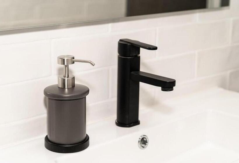 Pension H30 Salces Licencia Hbi01292