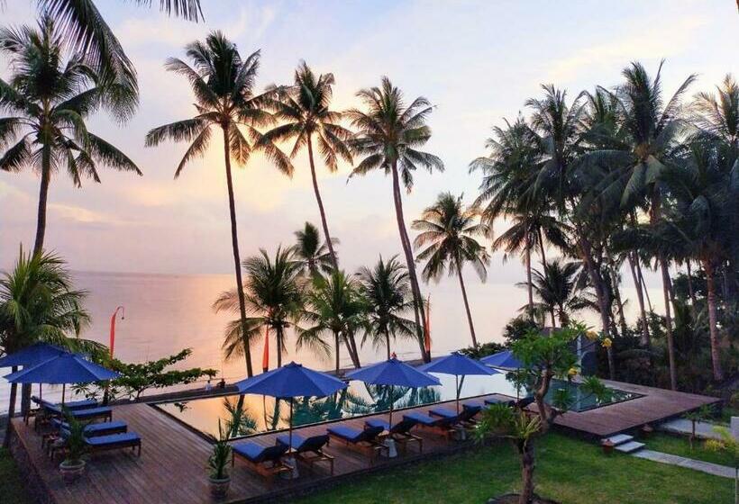 Курорт The Kirana Tembok