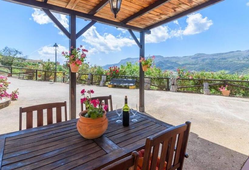 Villa Paqui Villanueva De La Concepción By Ruralidays