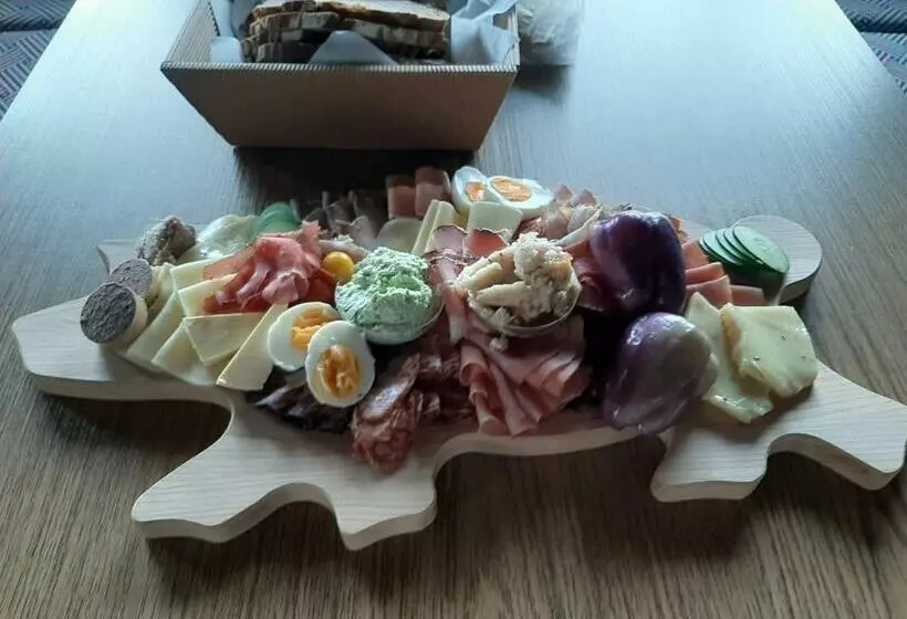 ベッドアンドブレックファースト Fruhstuckspension Bischof I D Wiesen