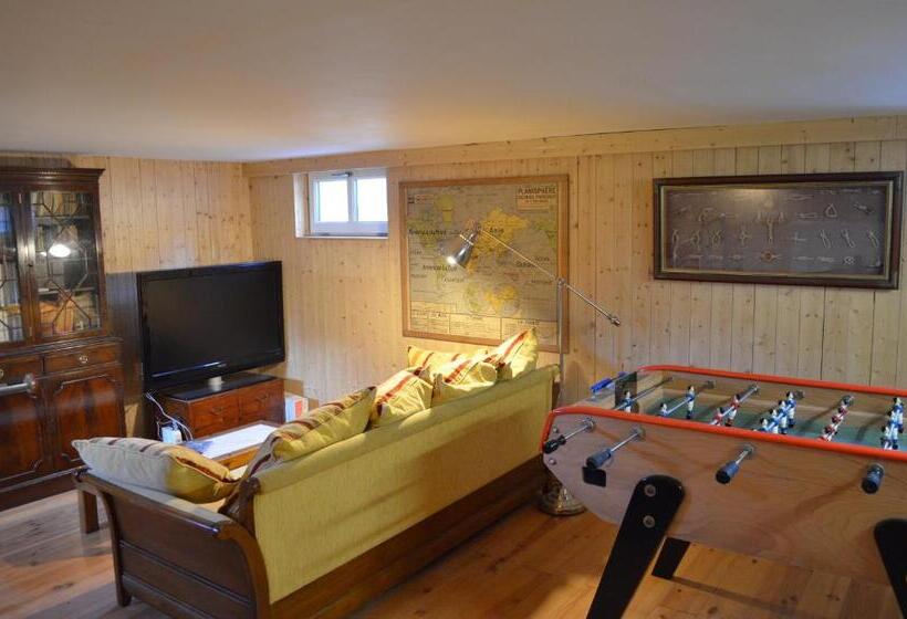 تختخواب و صبحانه Stella Etretat