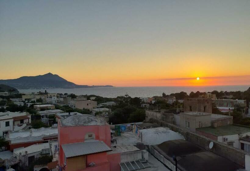 Le Volte Procida Home