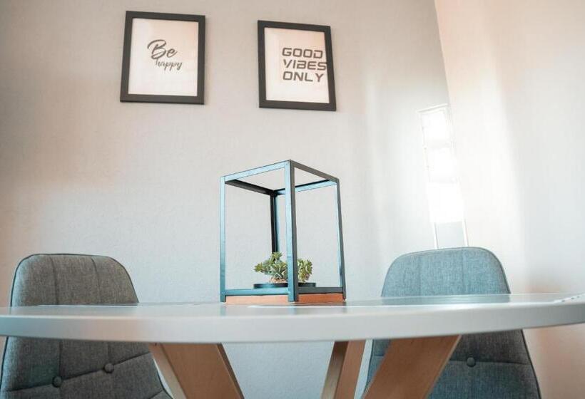 Noa Luxury Apartment