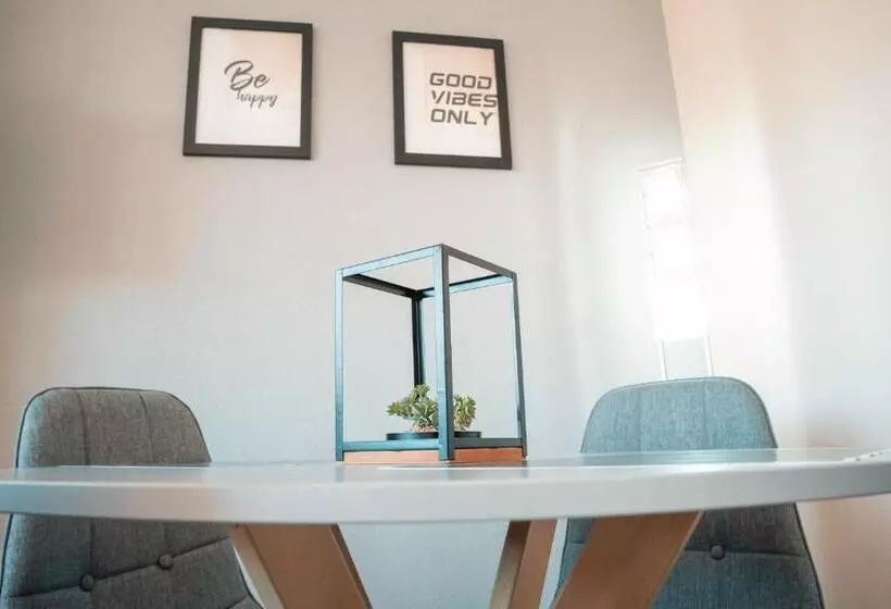 Noa Luxury Apartment