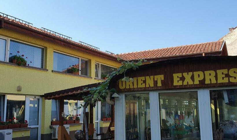 بنسيون къща славяни