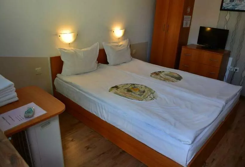 Majatalo къща славяни