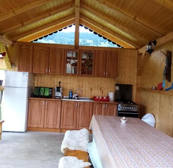 ペンション Casa Prundari Nicu și Mirela