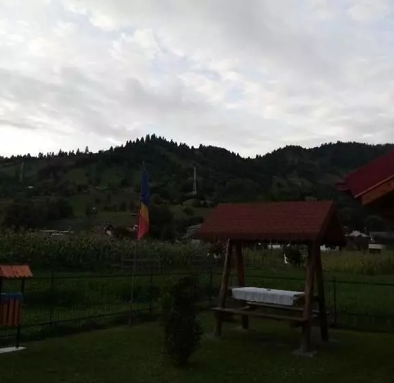 ペンション Casa Prundari Nicu și Mirela