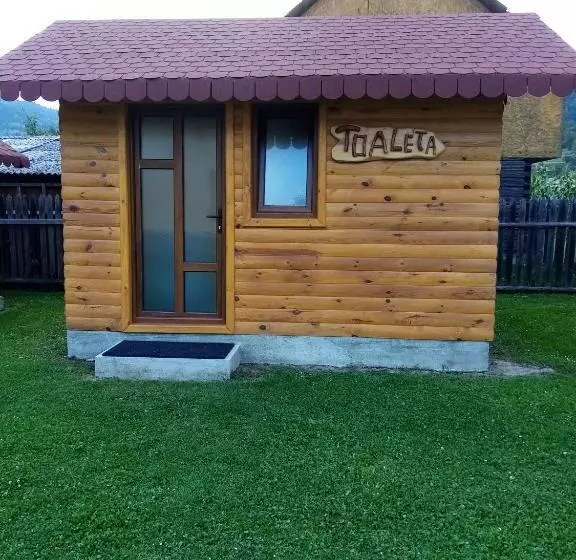 ペンション Casa Prundari Nicu și Mirela