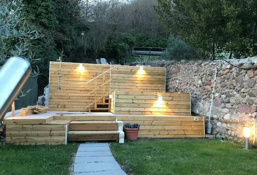 פנסיון Casale Luel