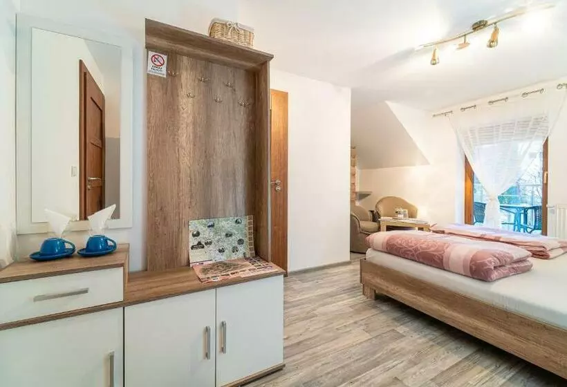 Majatalo Penzión Zunama