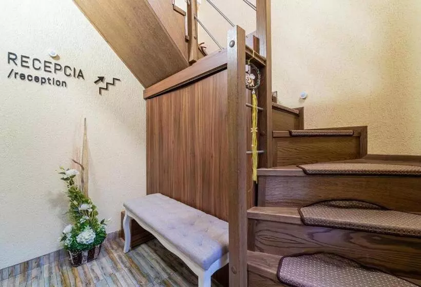 Majatalo Penzión Zunama