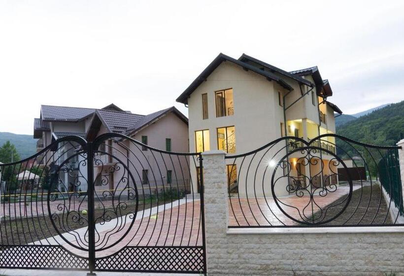 پانسیون Vila Poienița Căciulata