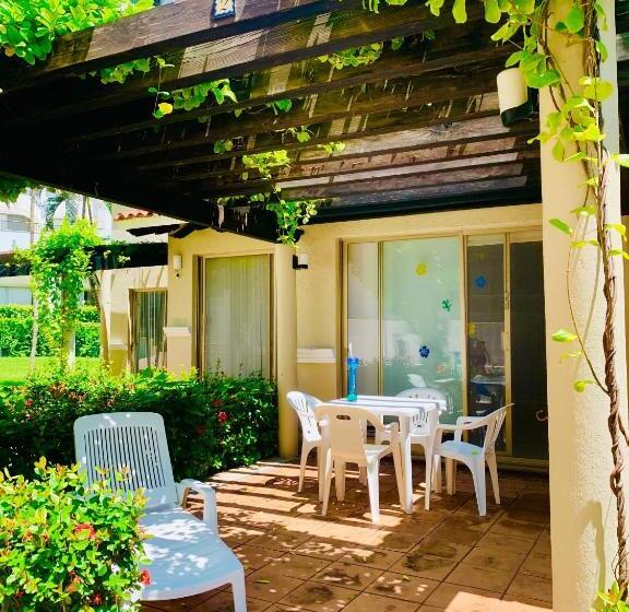 Villa Para 5 Personas 4 Adultos Y 1 Menor En Hotel Tsoro Ixtapa Wifi Gratis