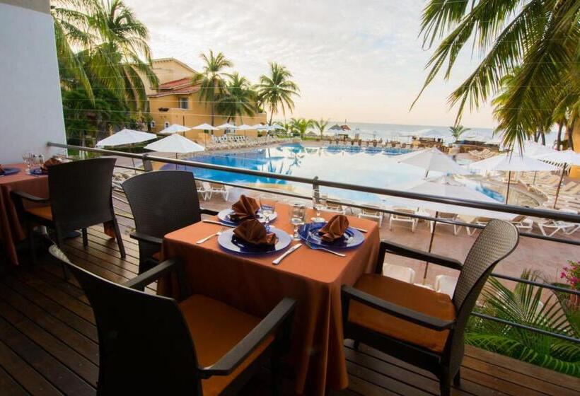 Villa Para 5 Personas 4 Adultos Y 1 Menor En Hotel Tsoro Ixtapa Wifi Gratis