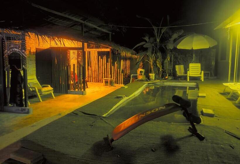 호스텔 Row House Long Beach