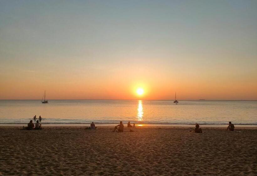 호스텔 Row House Long Beach