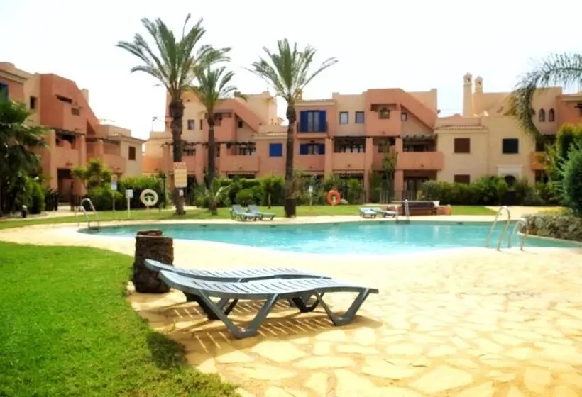 Apto. Urbanización Privada Con Piscina Vera Playa