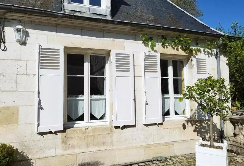 Clos Montcenoux, Au Coeur De Bourges