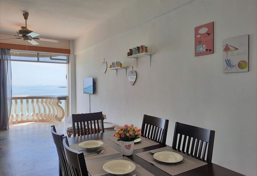 Maison Seaview Suites Port Dickson