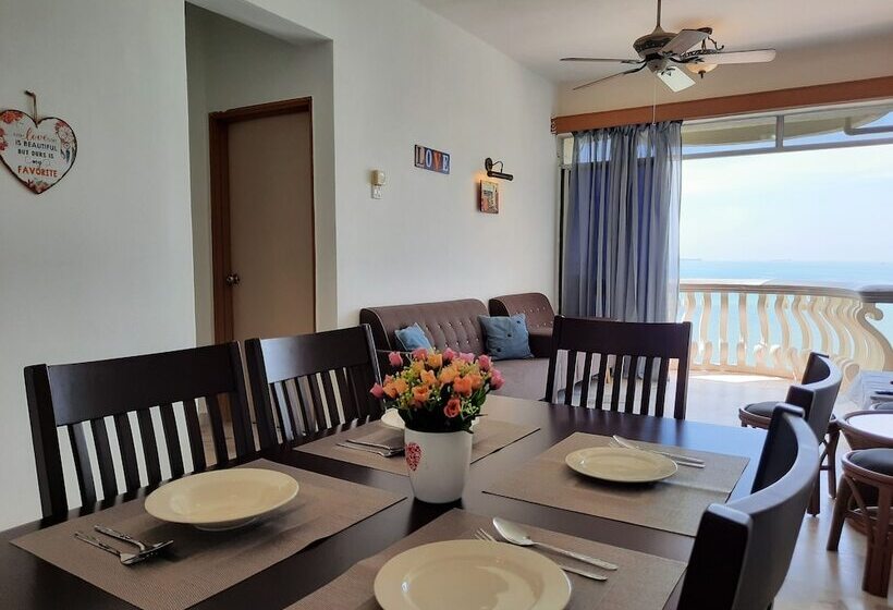 Maison Seaview Suites Port Dickson