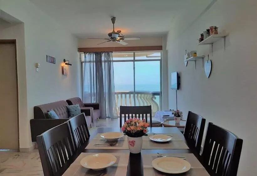 Maison Seaview Suites Port Dickson