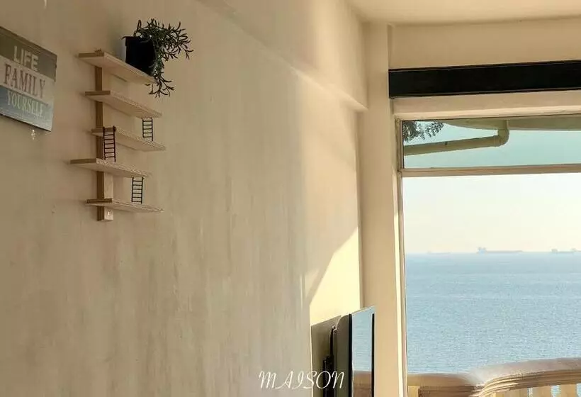 Maison Seaview Suites Port Dickson