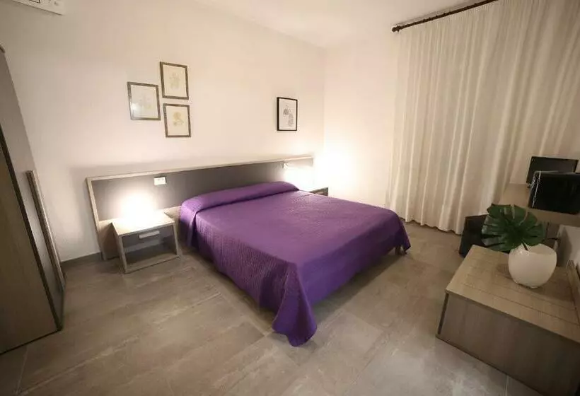 Hotelli Locanda Roma Sleep & Food