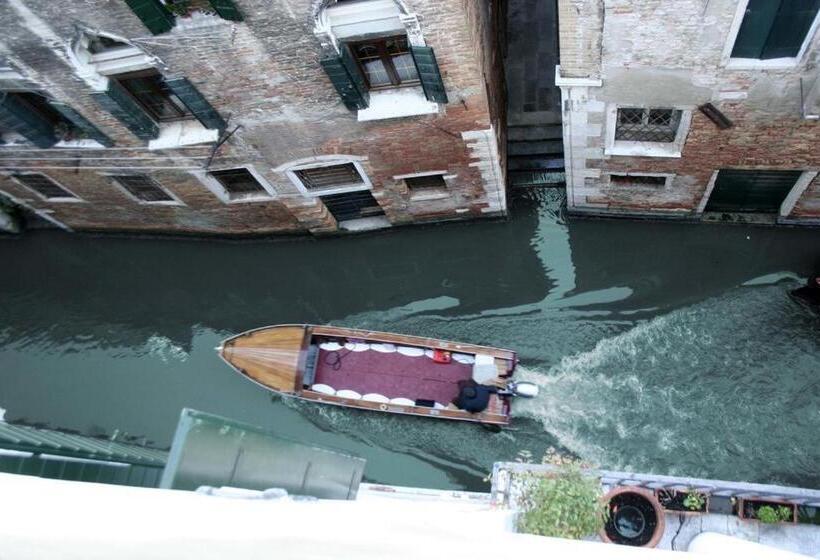 پانسیون Ai Sogni