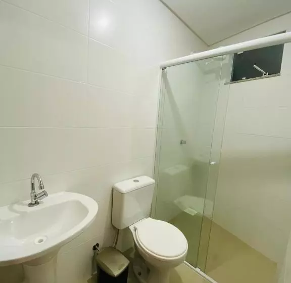 Majatalo Residencial Wall Paraíso