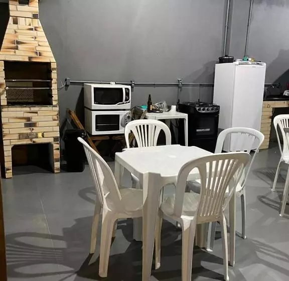 Majatalo Residencial Wall Paraíso