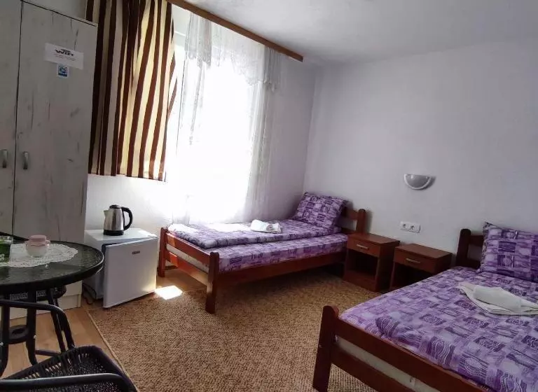 پانسیون Snam Rooms&apartment
