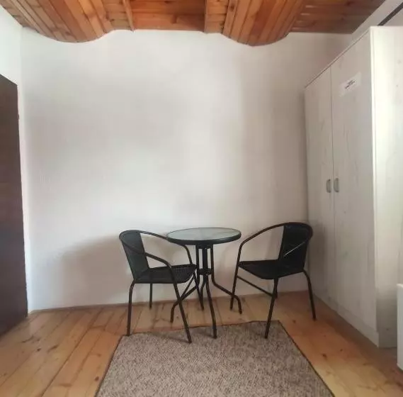 پانسیون Snam Rooms&apartment
