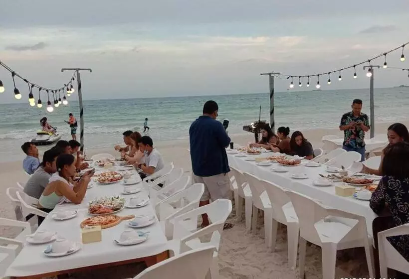 リゾートホテル Buddies Loft Samet