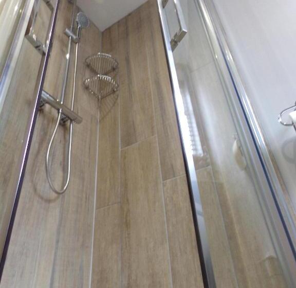 4thedome  Luxury Ground Floor Apartment By The Sea