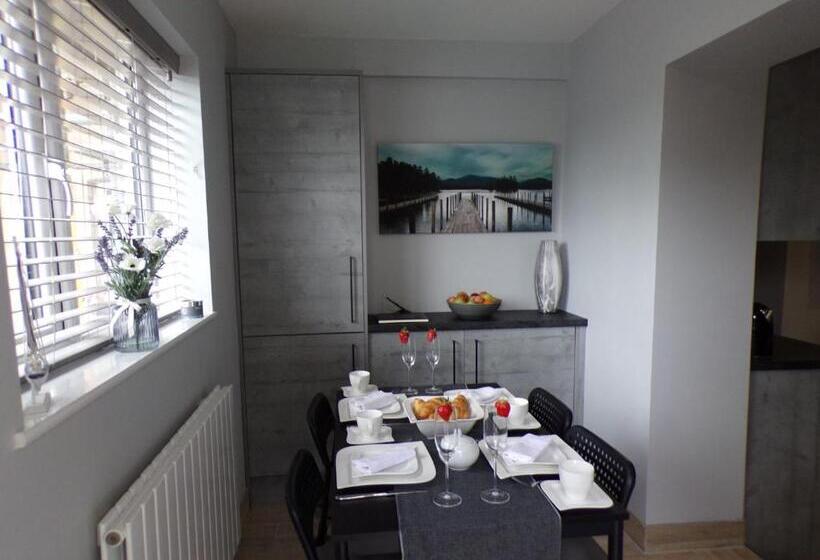 4thedome  Luxury Ground Floor Apartment By The Sea