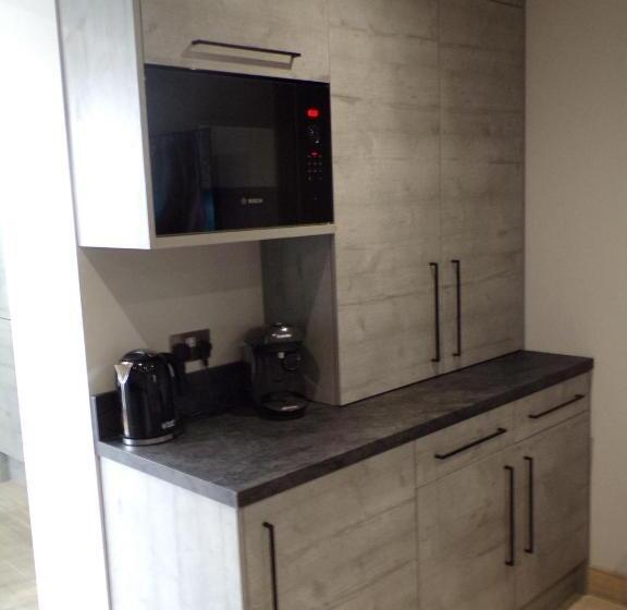 4thedome  Luxury Ground Floor Apartment By The Sea