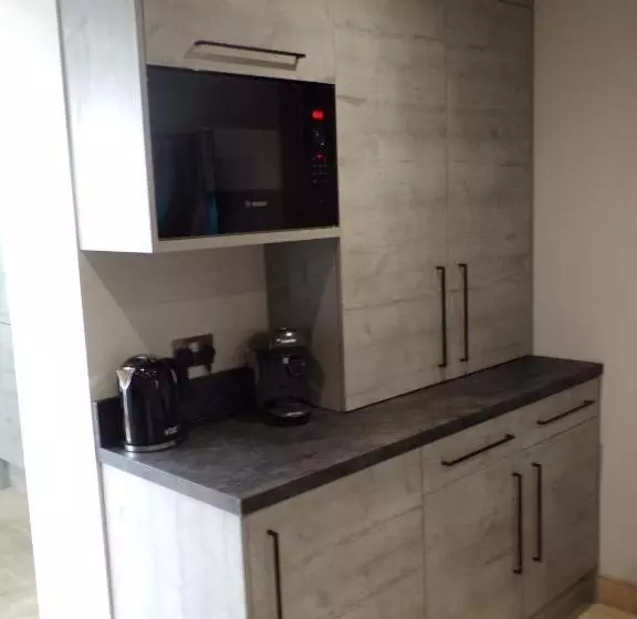 4thedome  Luxury Ground Floor Apartment By The Sea