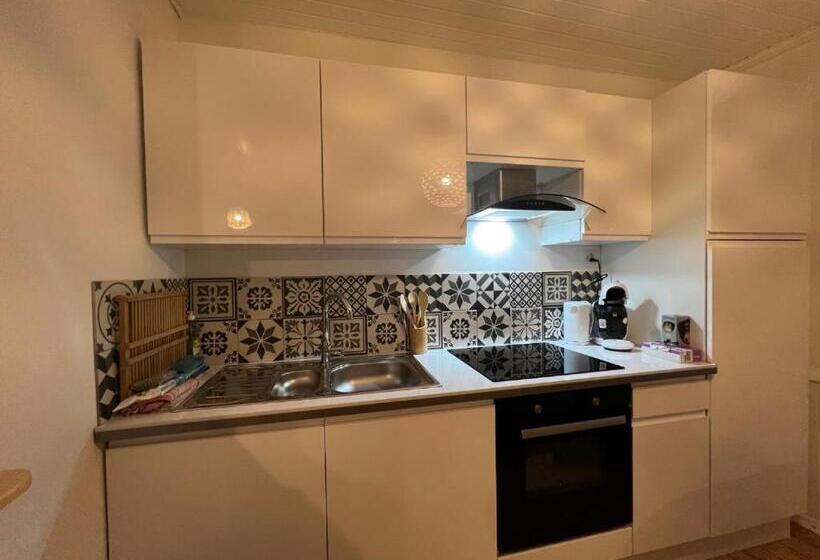 Ca S Est Passé à La Cour Aux Moines